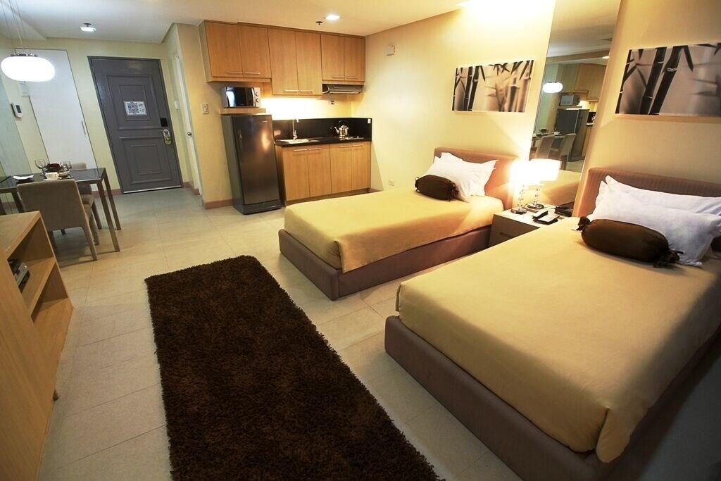 Bsa Twin Towers Aparthotel Mandaluyong ภายนอก รูปภาพ
