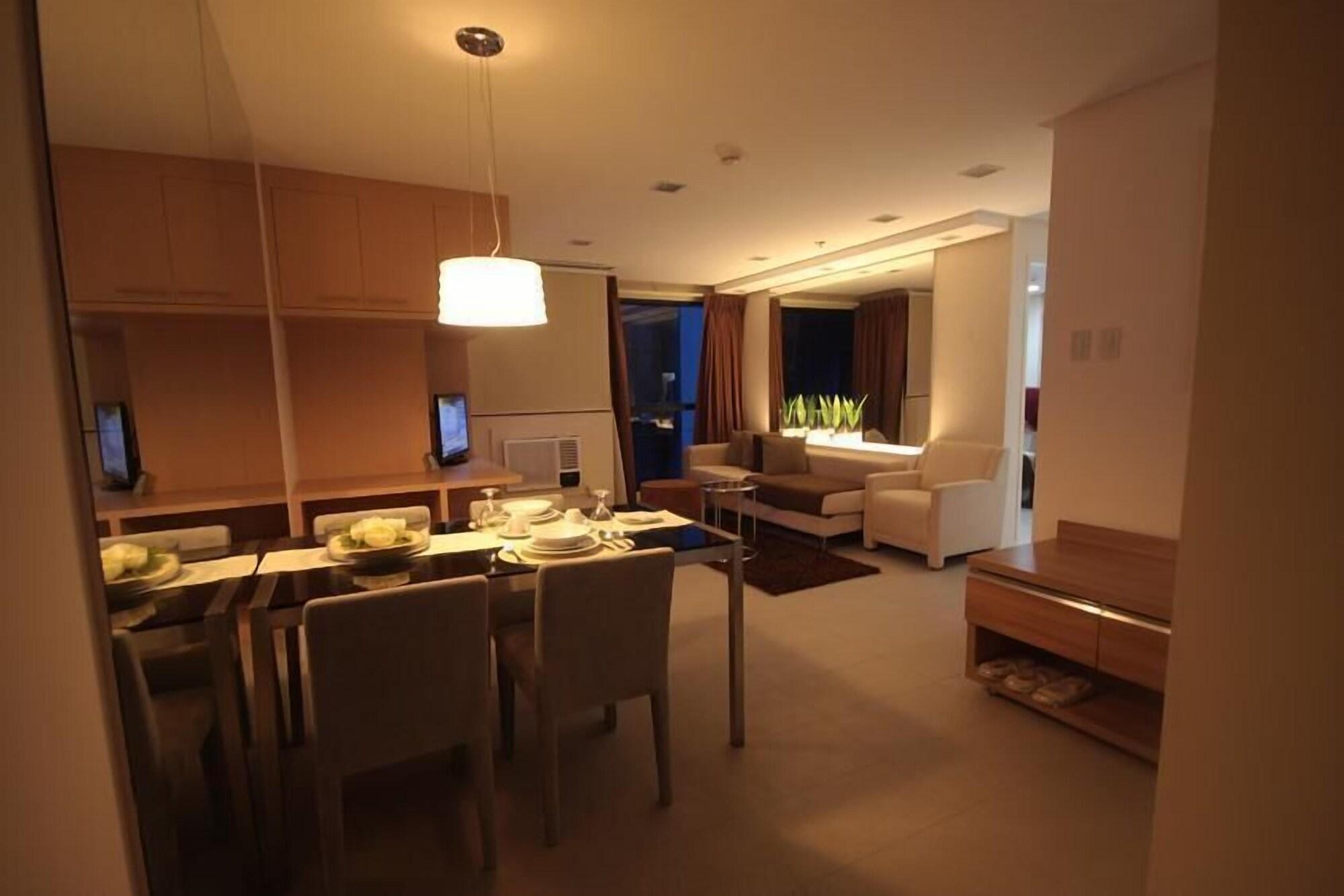 Bsa Twin Towers Aparthotel Mandaluyong ภายนอก รูปภาพ