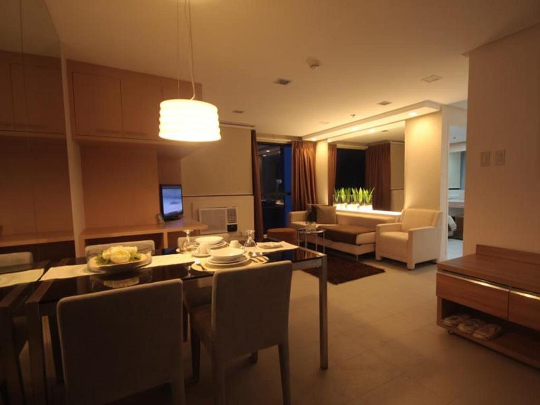 Bsa Twin Towers Aparthotel Mandaluyong ภายนอก รูปภาพ