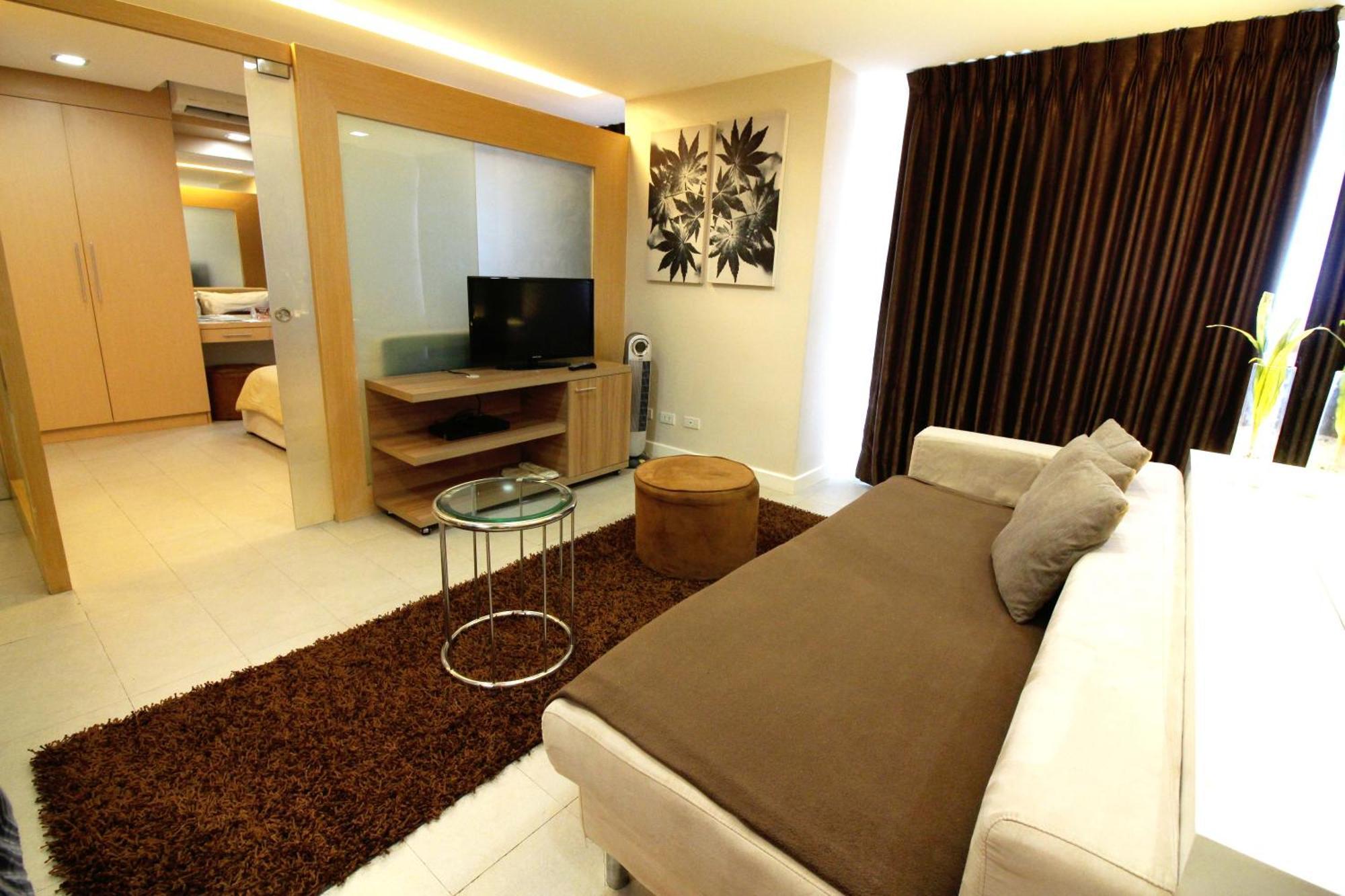 Bsa Twin Towers Aparthotel Mandaluyong ภายนอก รูปภาพ