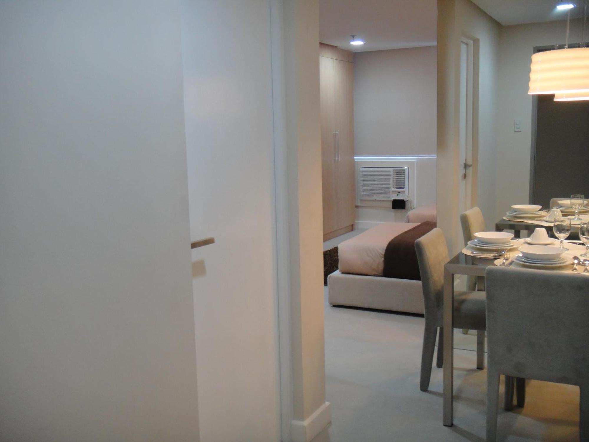 Bsa Twin Towers Aparthotel Mandaluyong ภายนอก รูปภาพ
